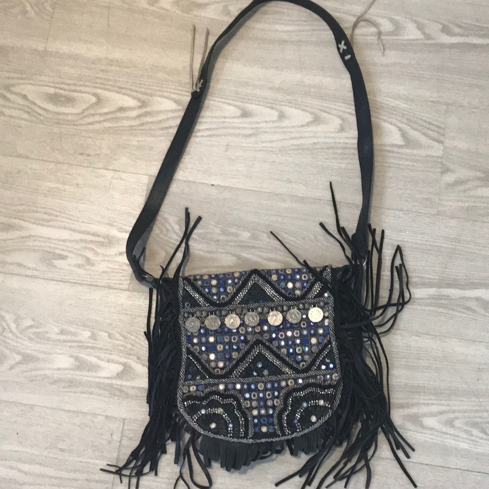 Shashi Shoulder bag